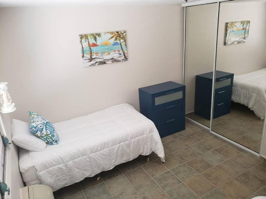 1St Level Unit Steps To Beach- Cold Air Conditioner At Poza Del Mar Luquillo Esterno foto